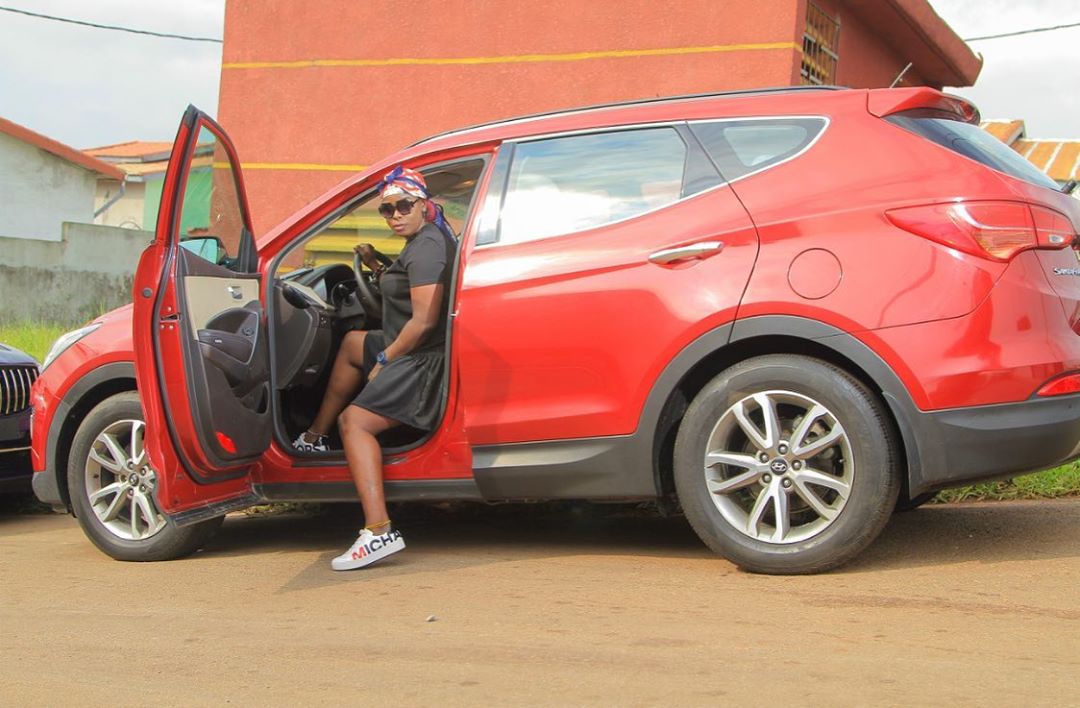 yvidero_officiel_69679185_2461912407418080_7421875882426508843_n.jpg (114 KB)