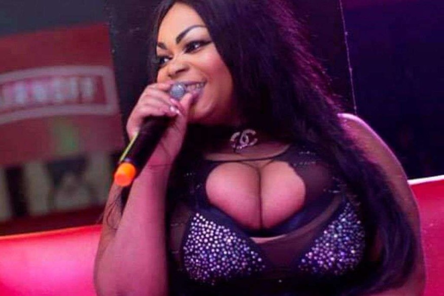 EUDOXIE YAO EN STUDIO POUR SON PREMIER SINGLE