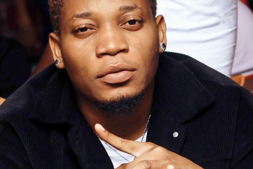 SALVADOR PARLE DE SA CARRIÈRE SOLO