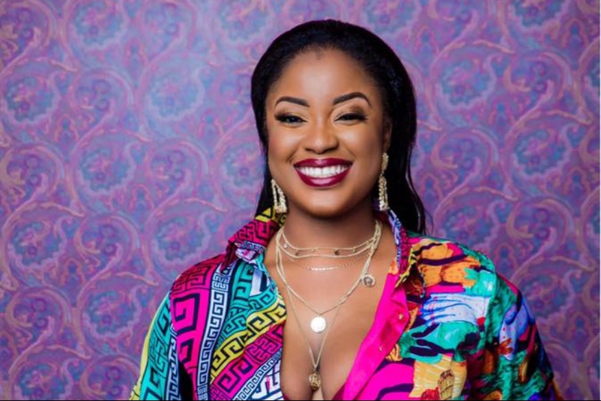 ROCKY GOLD : POURQUOI A-T-ELLE CHOISI LA MUSIQUE ?